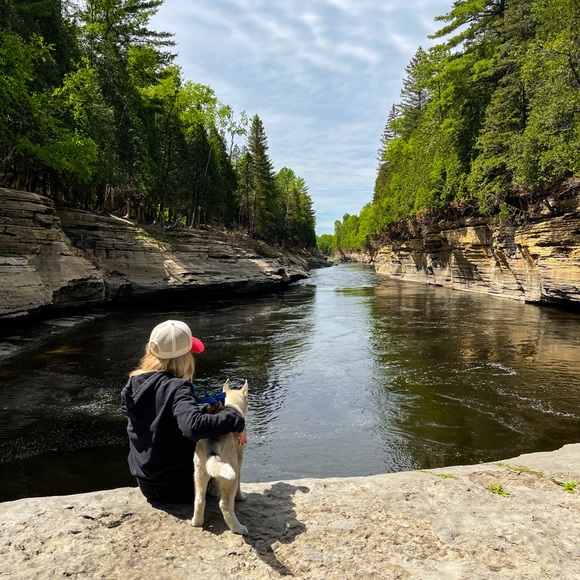 Meet your Posher, Aleksandra - Picture 2 of 2